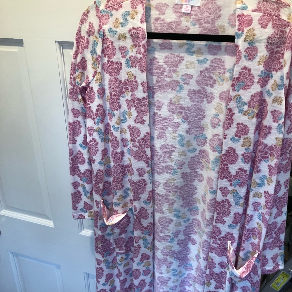 Medium Sarah LuLaRoe